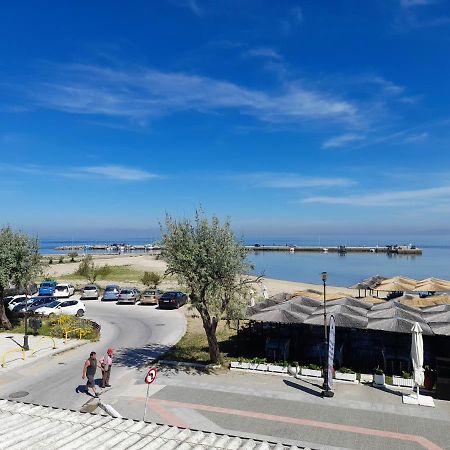 Isalos Apartments Studios Néoi Epivátai Dış mekan fotoğraf